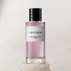 Gris Dior Eau de Parfum Woody Floral Notes 100ml